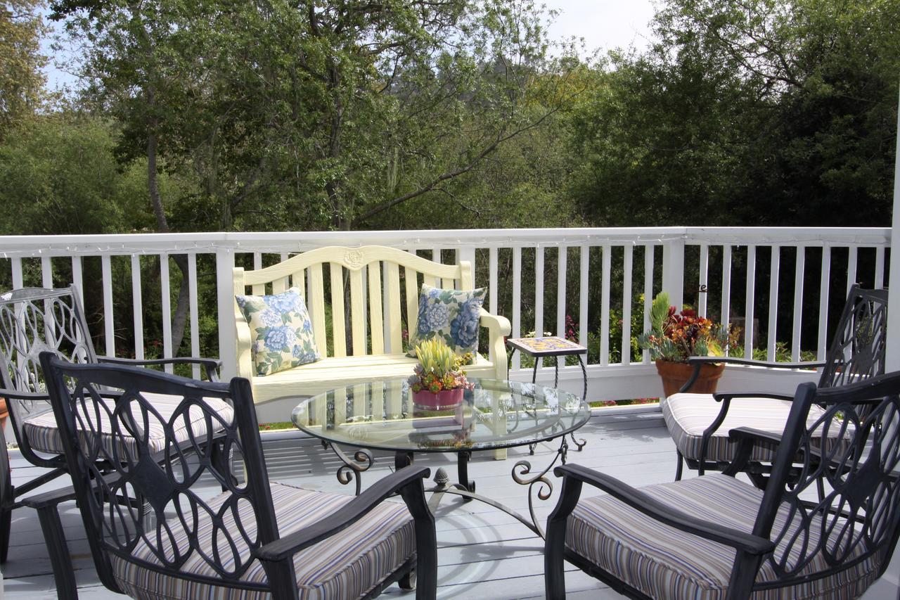Olallieberry Inn Bed And Breakfast Cambria Exterior photo